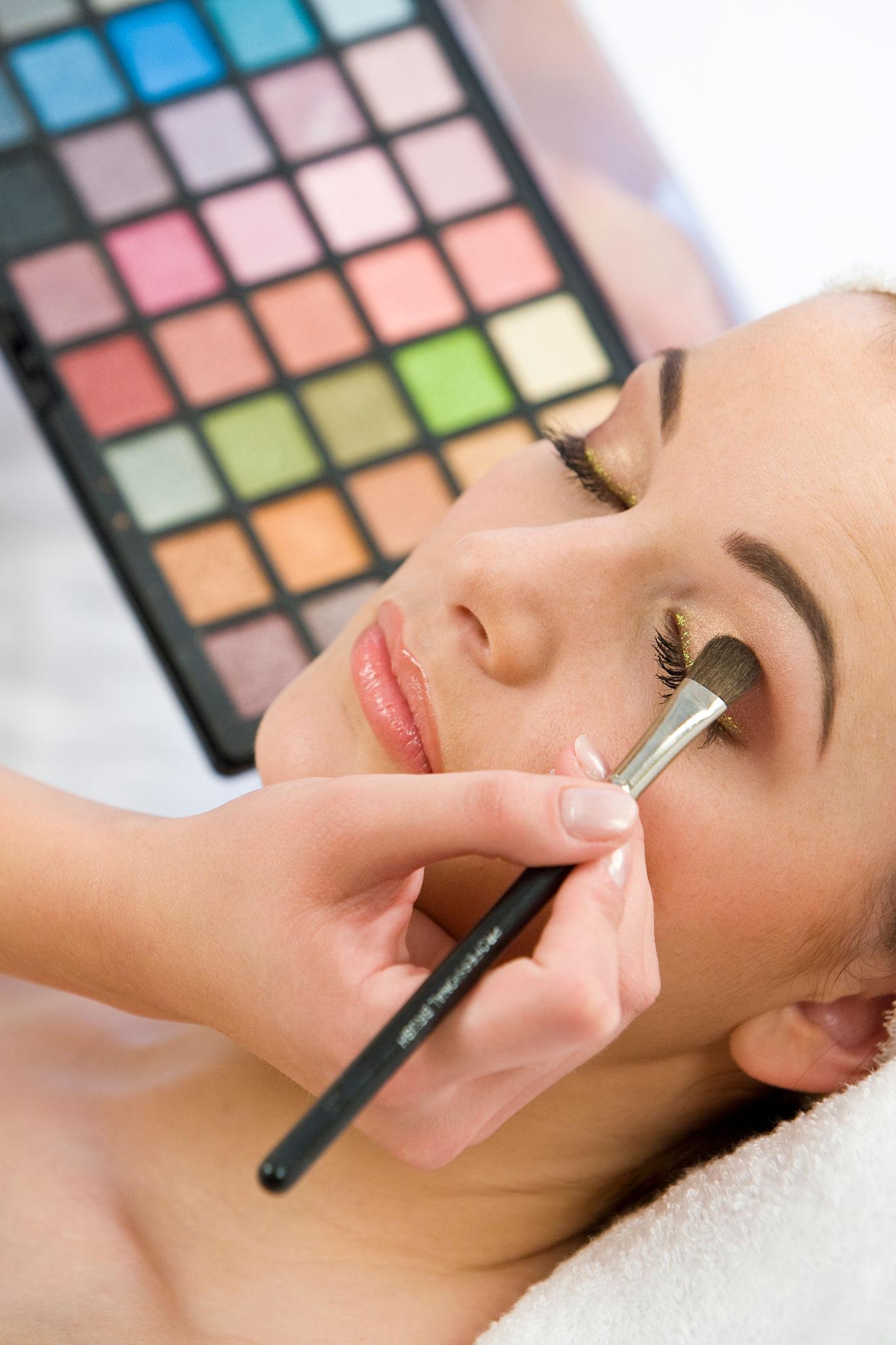Air Brush Makeup